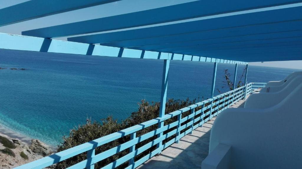 Thalassopetra In Agia Kyriaki Agia Kiriaki Beach (Milos) Exterior foto